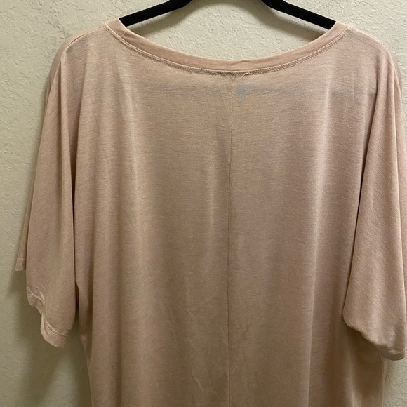 Umgee Pink High-Low Hem Short Sleeve T-Shirt Size L - Picture 6 of 9